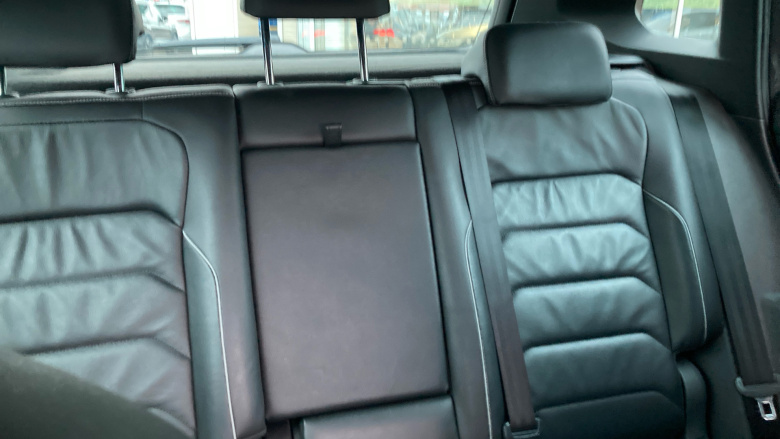 Volkswagen Tiguan 2.0 TDi 150 R-Line 5dr Diesel Estate